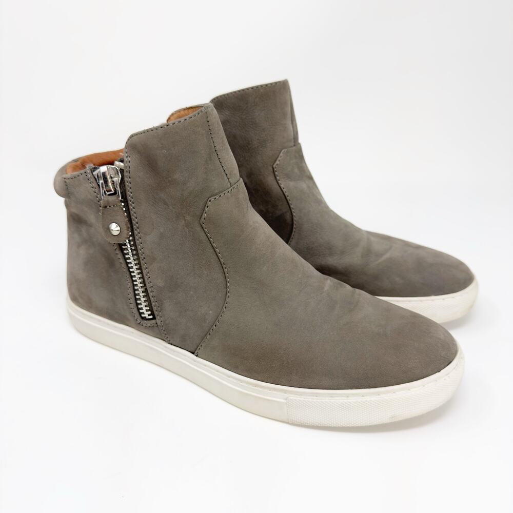 Kenneth Cole Gentle Souls Carter High Top Sneaker Women's Size 8.5